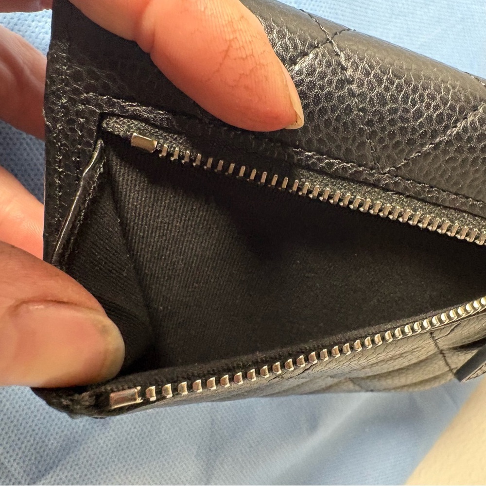 CHANEL Classic  Caviar Black Small Flap Quilted Leather Wallet - Picture 13 of 16